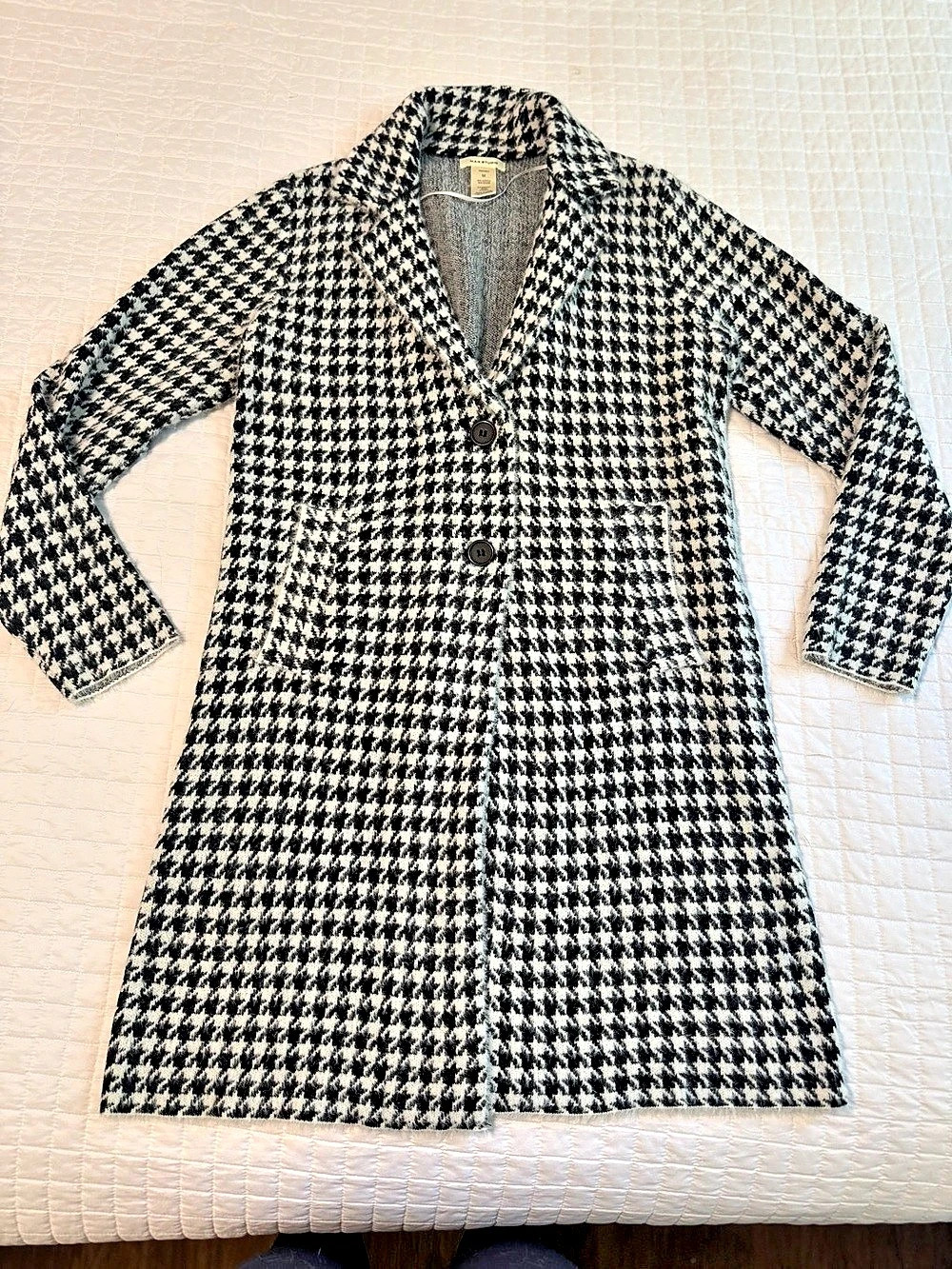 Max Studio Houndstooth Coat in Black & White Size Medium